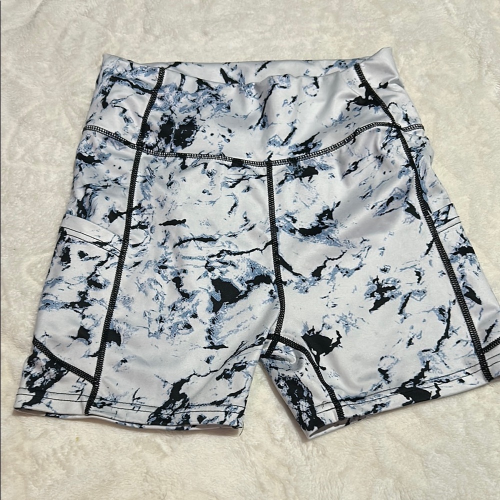 Marble Print women’s biker shorts